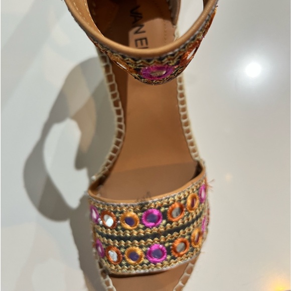 Wedges - Picture 2 of 4